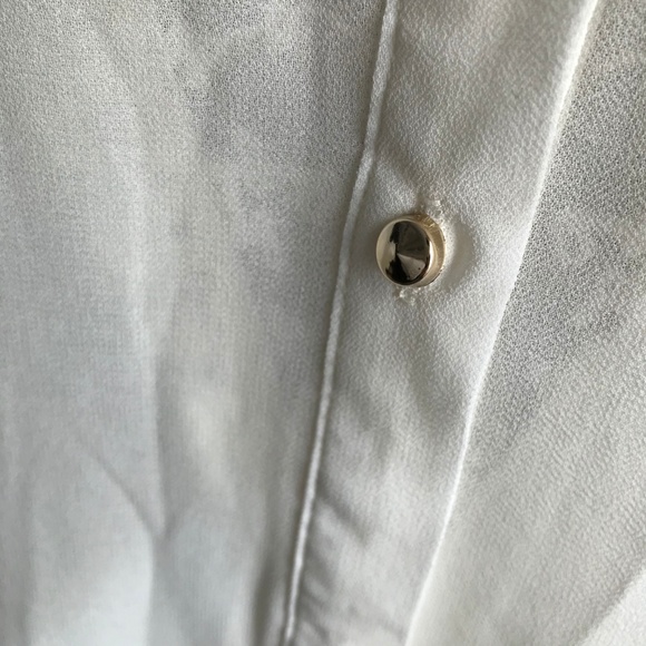 White sheer blouse with silver covered collar - Picture 4 of 6